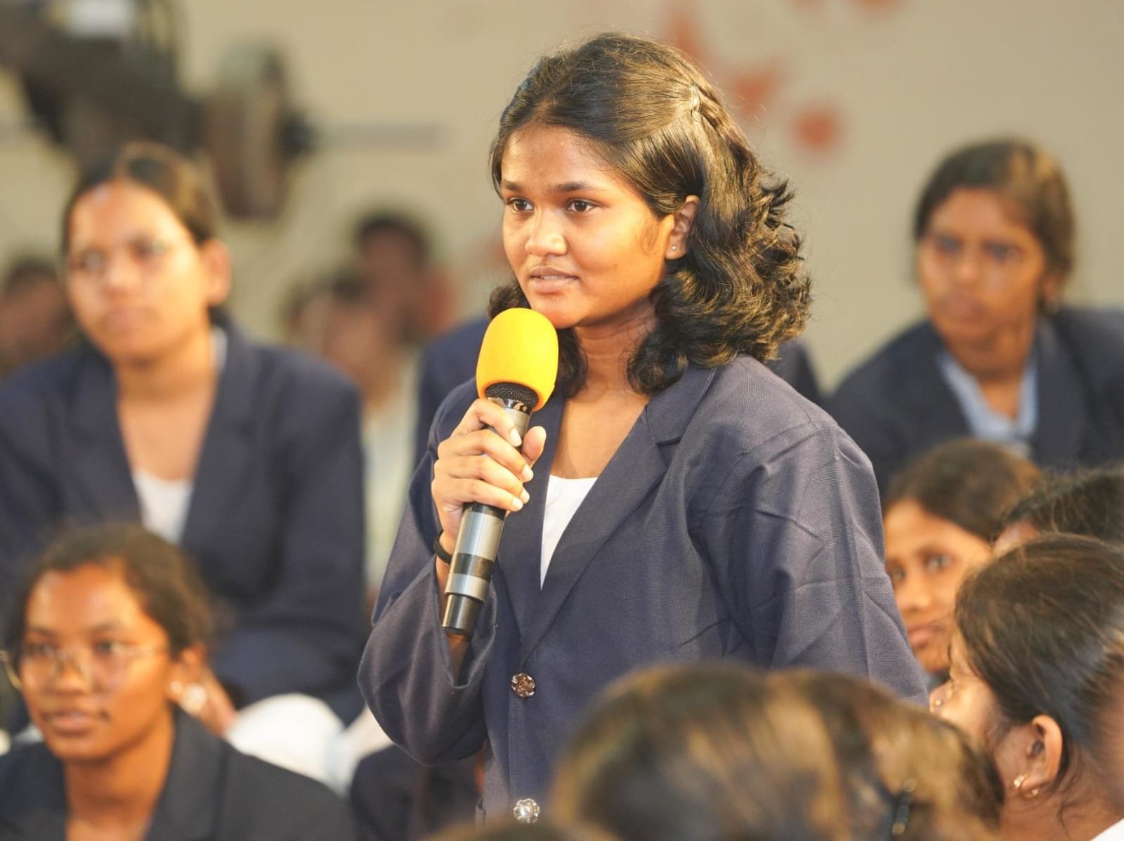 Prayas school girl asking question 